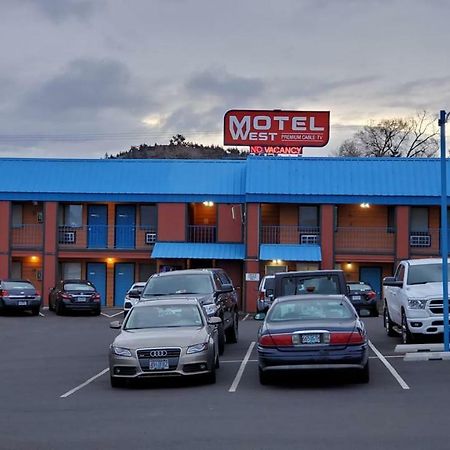 Motel West Bend Eksteriør billede