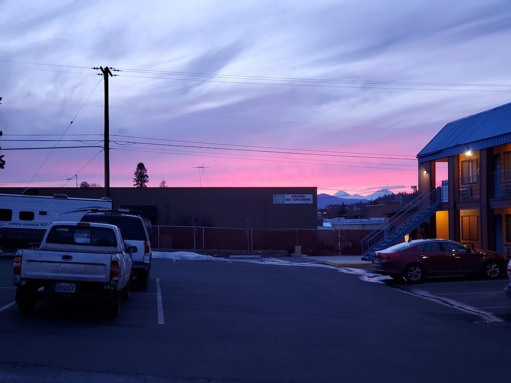 Motel West Bend Eksteriør billede