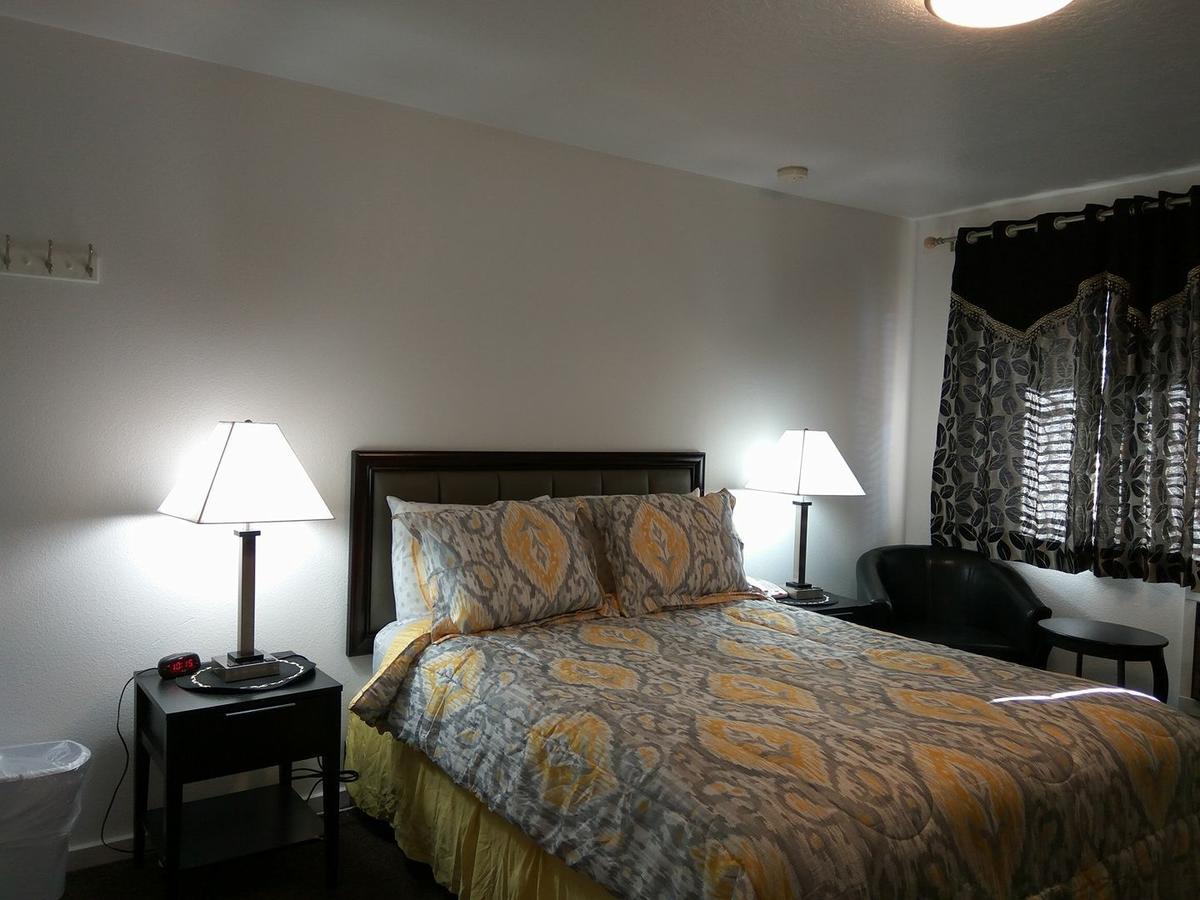 Motel West Bend Eksteriør billede