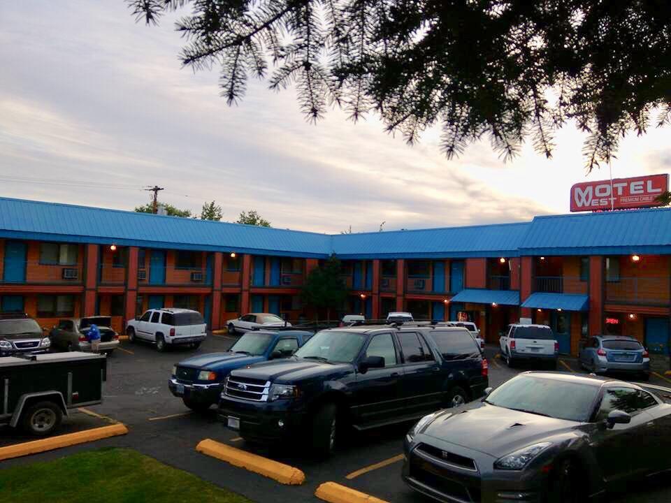 Motel West Bend Eksteriør billede